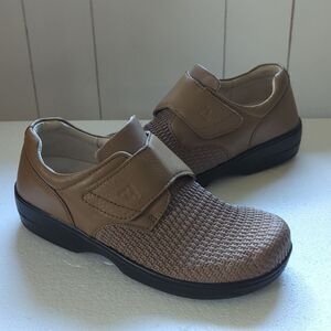 Prophet Olivia Ortholite Leather Stretchable Comfort Shoes Size 8